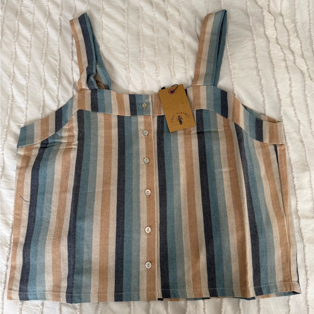 Striped Button-Down Tank Top - Picture 2 of 6